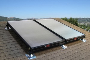 平板太阳能集热器的防冻措施